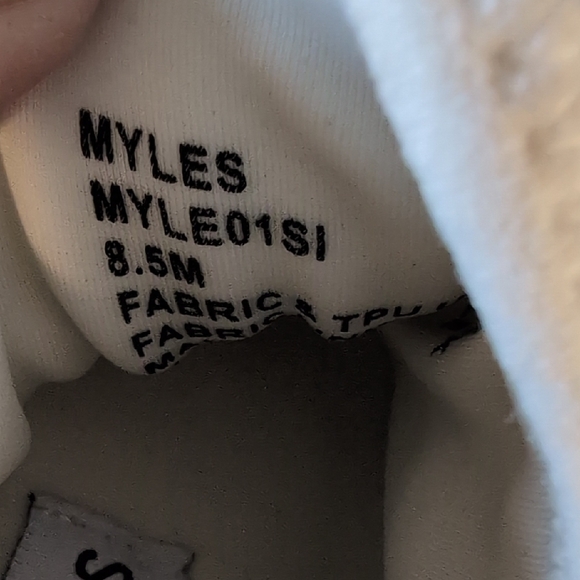 Steve Madden Monochrome Sneakers - Picture 7 of 10